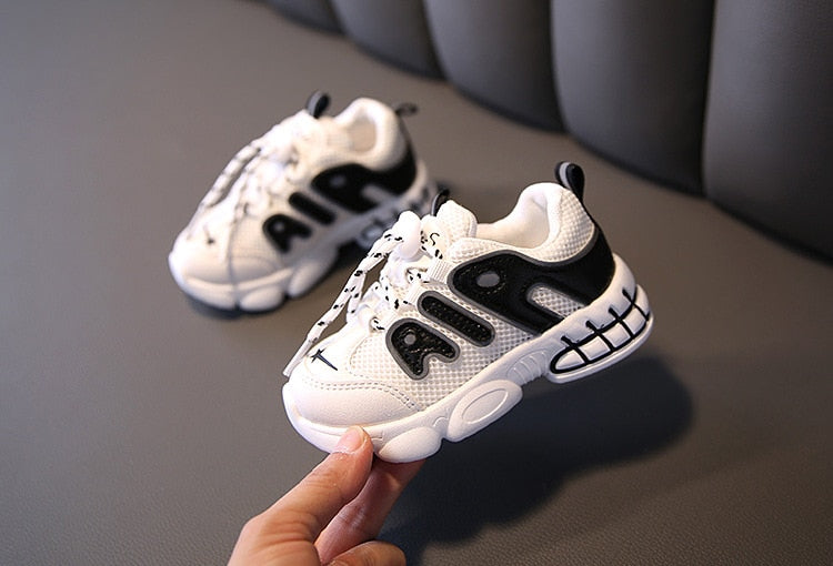 Spring Autumn New Children Sports Shoes Boys Breathable Net Fashion Shoes Kids Shoes for Girls Baby Shoes Toddler Sneakers Shoes